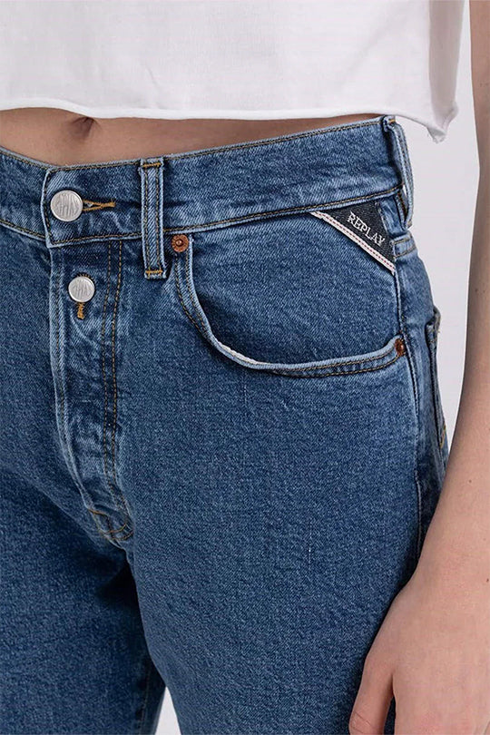 מכנסי ג'ינס עם כפתור כפול נשים