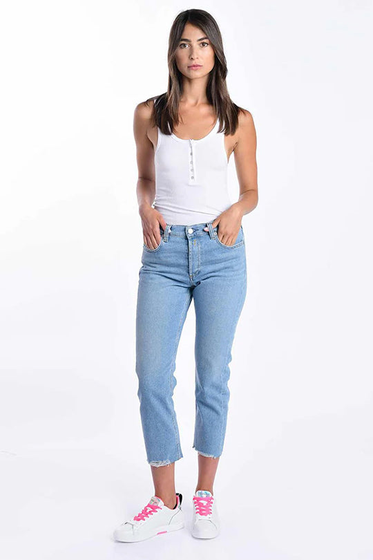 ג’ינס קרופ בגזרת סקיני בצבע תכלת