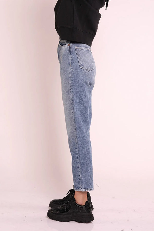 ג'ינס בגזרת Colene Straight Leg High Waist נשים