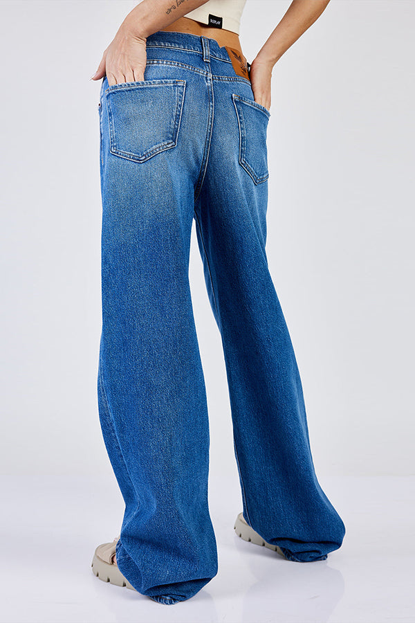 מכנסי ג'ינס CARY Wide Leg Fit נשים