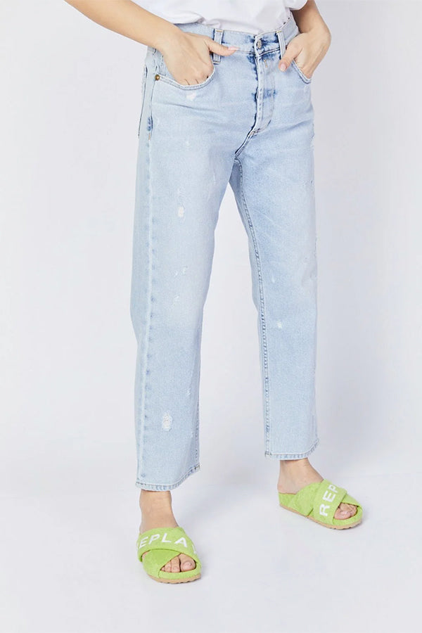 ג'ינס Mid Waist Straight Fit לנשים