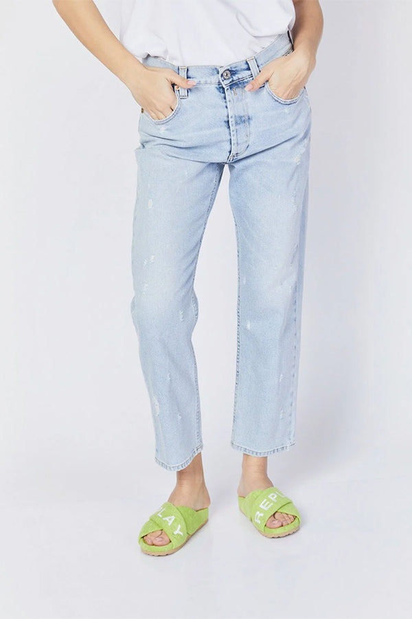 ג'ינס Mid Waist Straight Fit לנשים