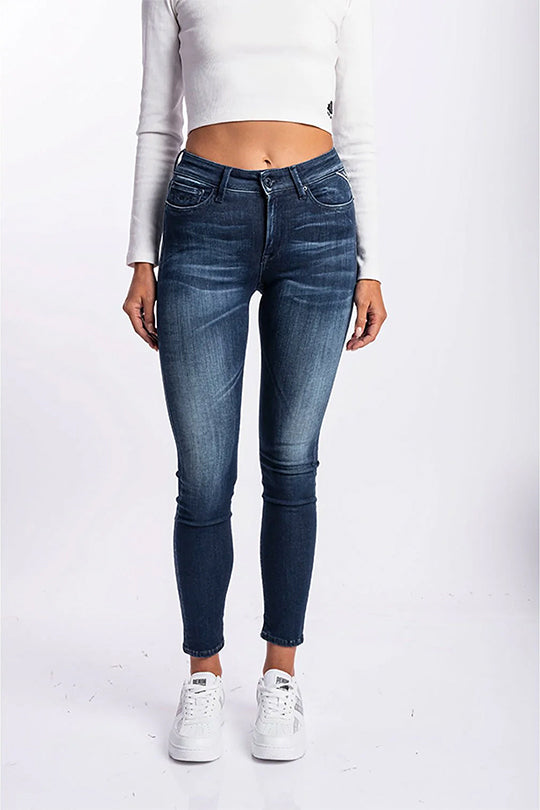 ג'ינס סקיני נשים