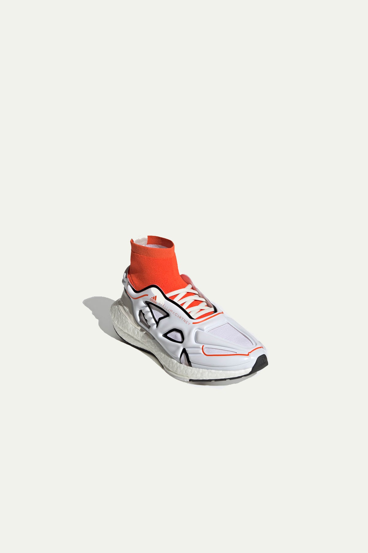 נעלי ספורט אולטרה בוסט לבן - Adidas Stella