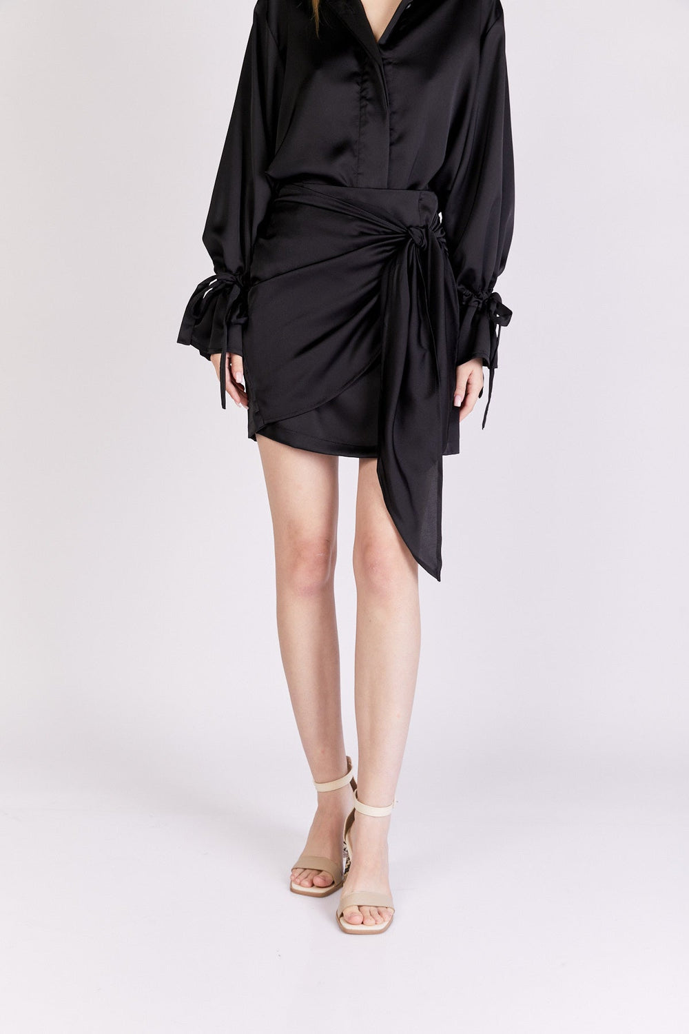 חצאית אלדן בצבע שחור - Dana Sidi