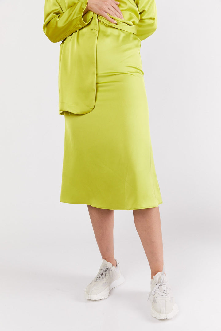 חצאית אלכס בצבע ירוק ניאון - Dana Sidi