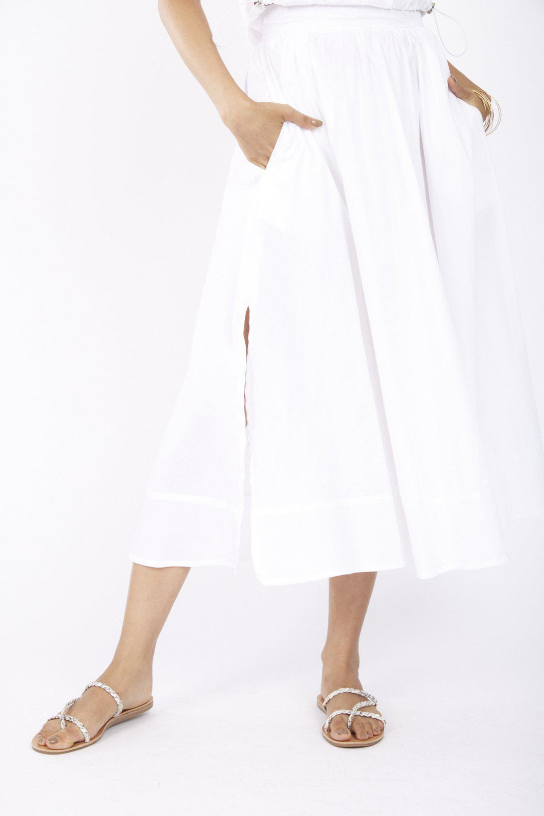 חצאית בירד בצבע לבן - Razili Studio