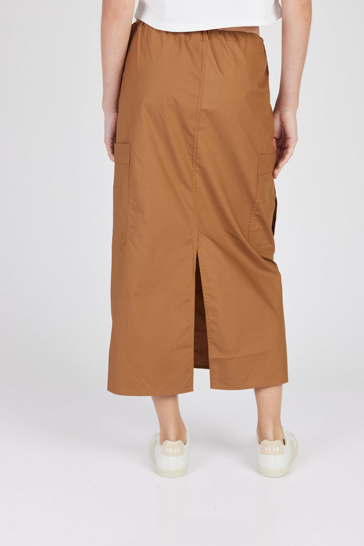 חצאית בריטאני בצבע קאמל - Razili Studio