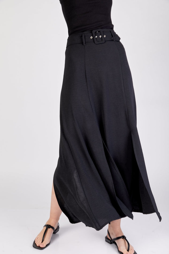 חצאית לינן מקסי בצבע שחור - Moi Collection