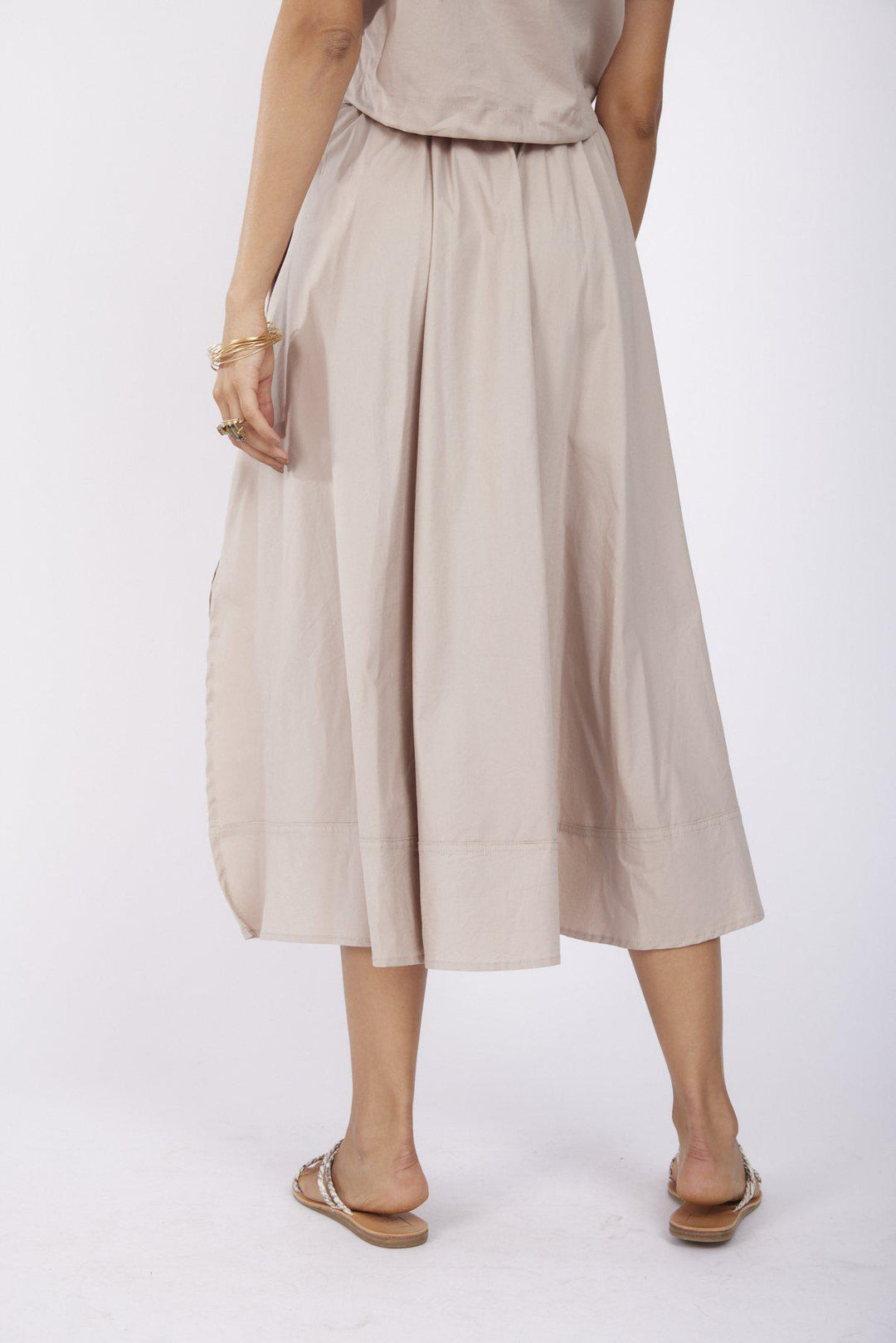 חצאית מידי בירד בצבע אבן - Razili Studio