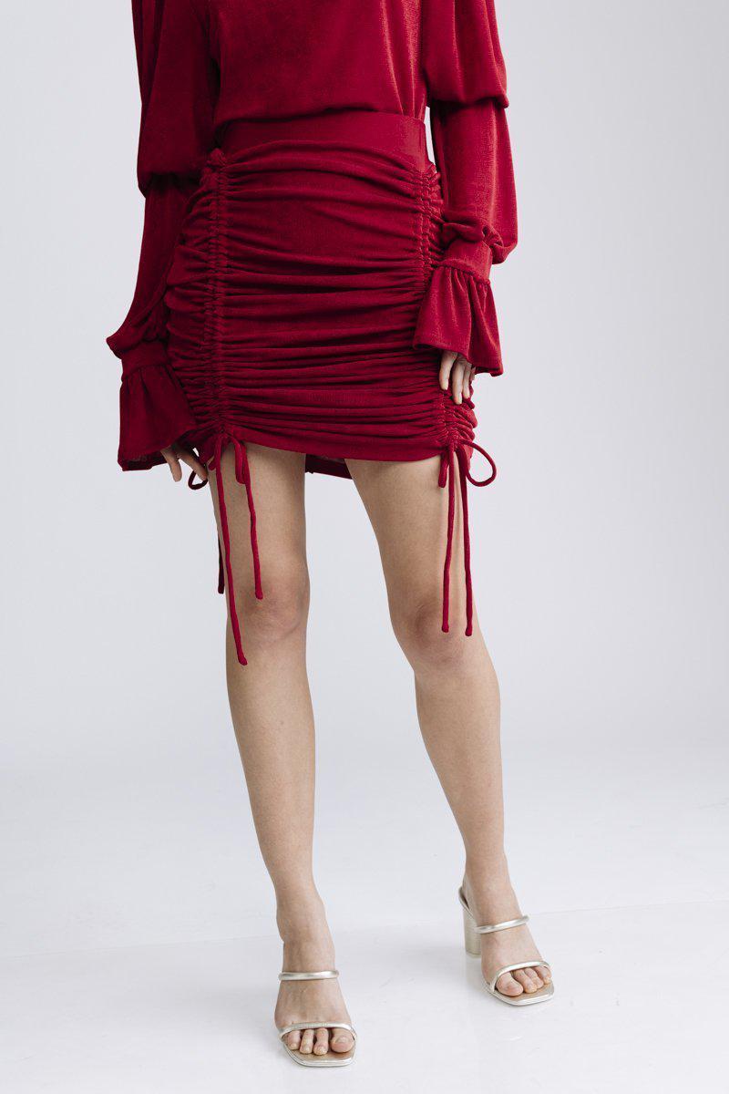 חצאית רויאל בצבע אדום - Razili X Oria Azran