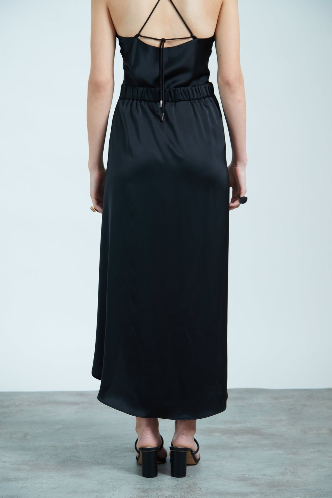 חצאית ויזל בצבע שחור - M By Maskit