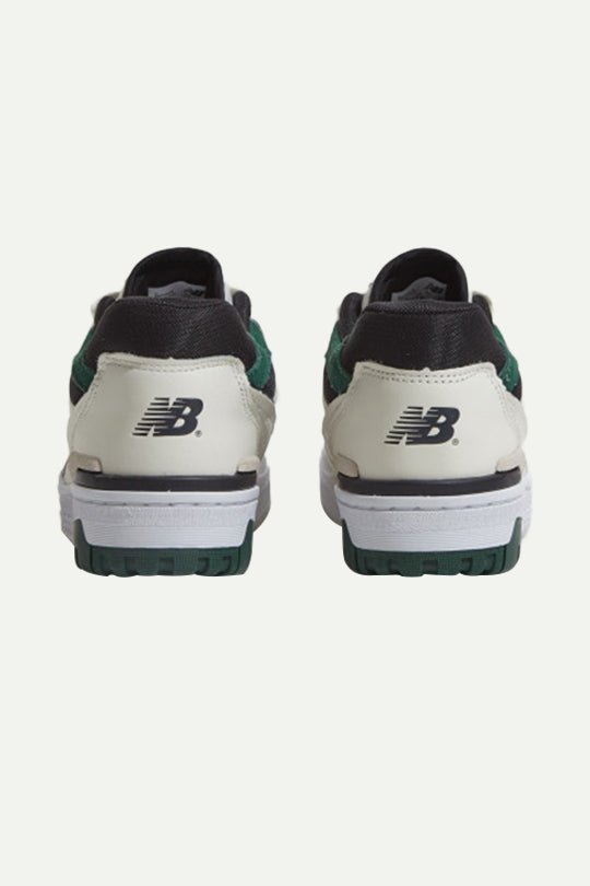 בצבע ירוק 550 נעלי סניקרס - New Balance