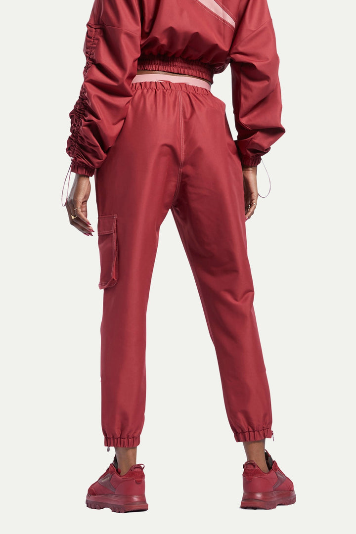 CARDI B מכנסיים ספורטיבים בצבע אדום - Reebok