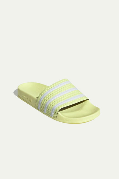 כפכפי Adilette בצבע צהוב - Adidas