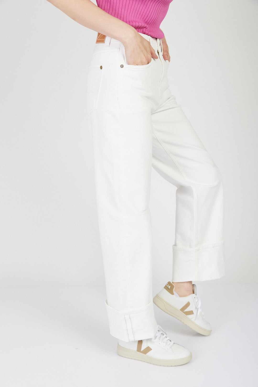 ג'ינס עם קרעים מתופרים Hazel Selvedge בצבע לבן - Pepe Jeans