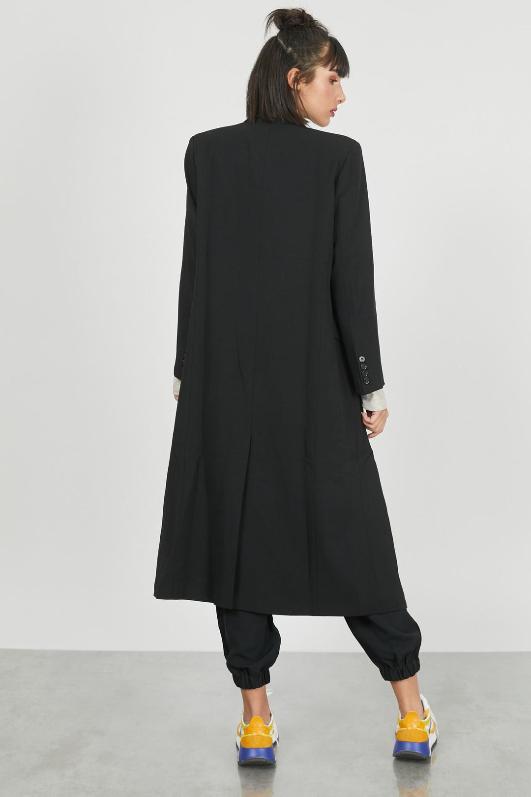 מעיל איירין בצבע שחור - Razili Studio