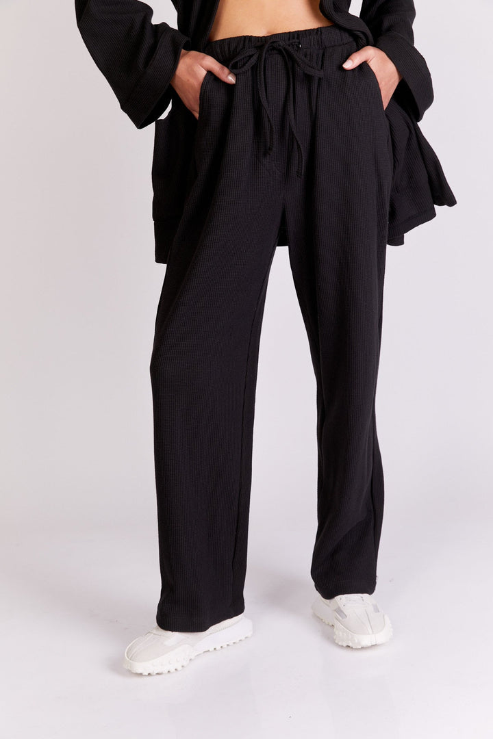 מכנס רובי ארוך בצבע שחור - Monochrome