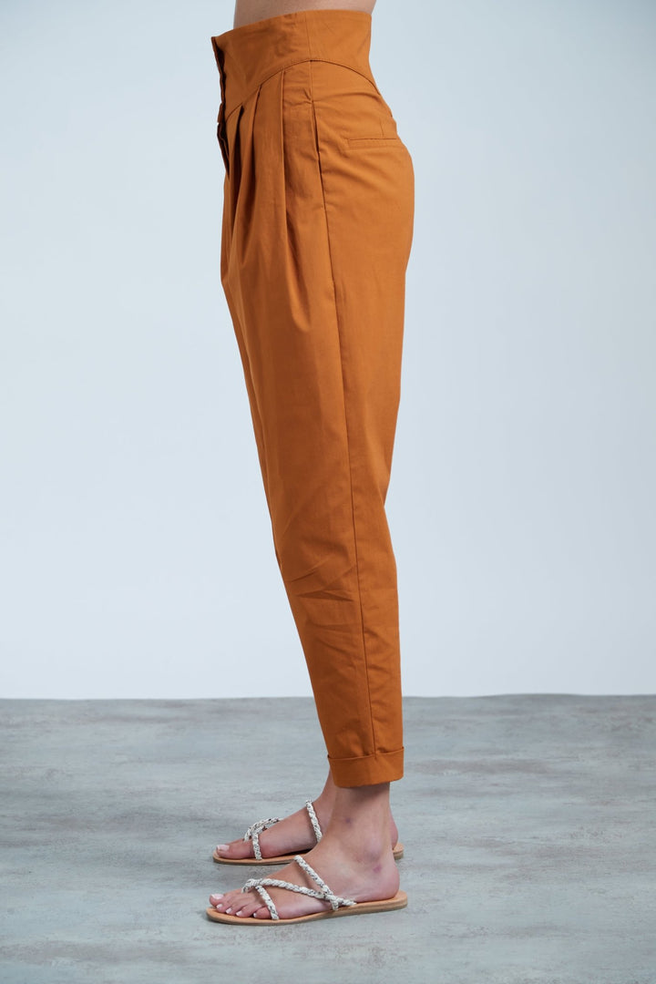 מכנסי אריטה בצבע חמרה - Julliett