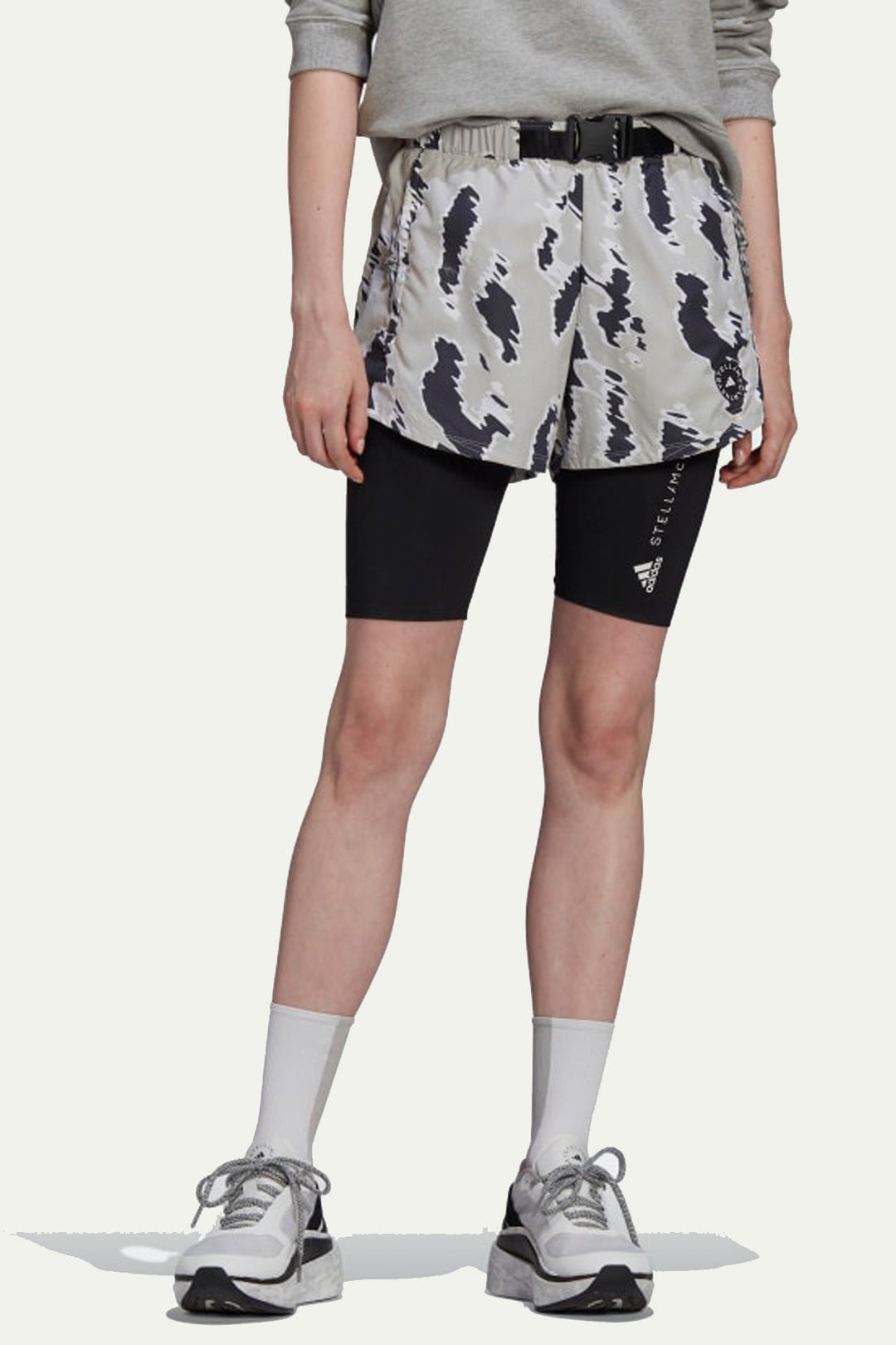 מכנסי ריצה פרינט שחור אפור - Adidas Stella