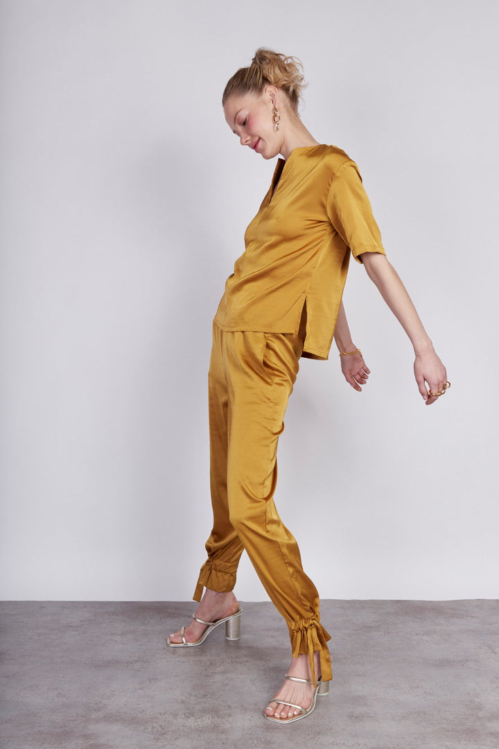 מכנסי טורנטו בצבע חרדל - Razili Studio