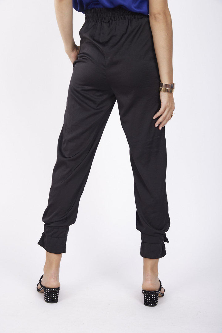 מכנסי טורונטו בצבע שחור - Razili Studio