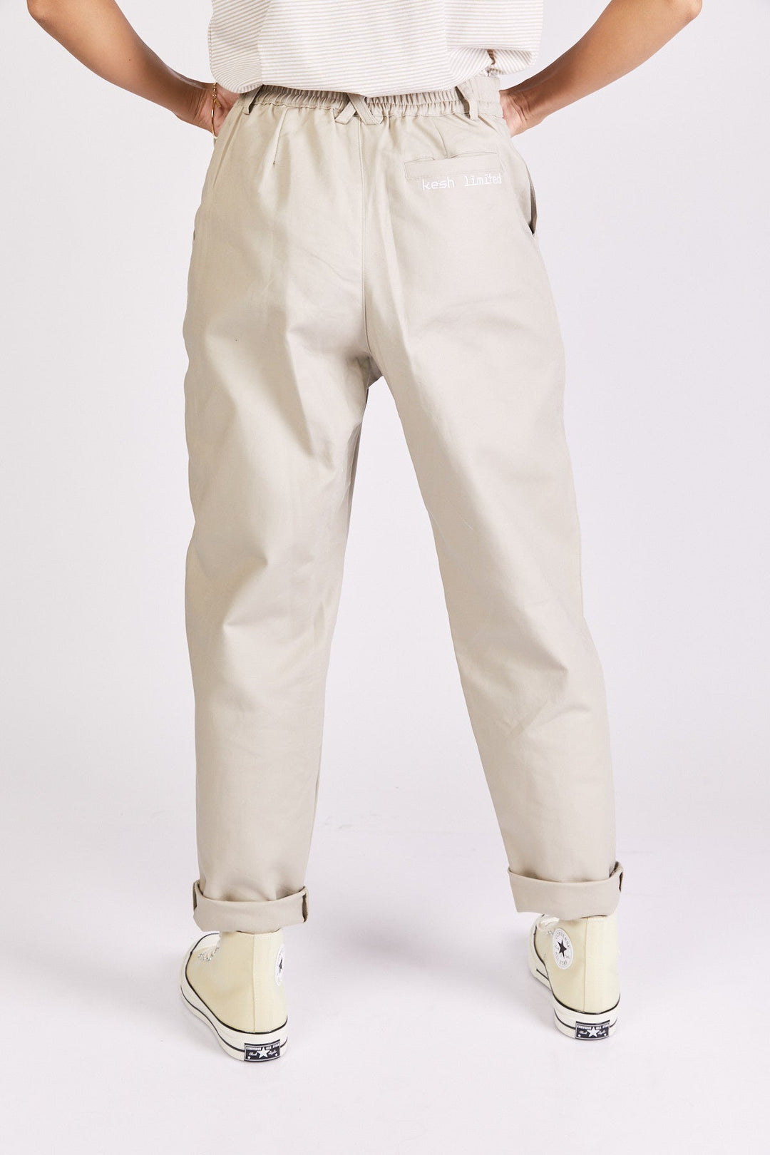 מכנסיים גבוהים פיקסל לוגו בצבע אבן - Kesh Limited