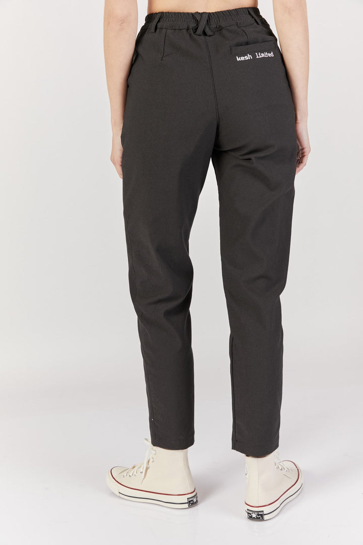 מכנסיים גבוהים פיקסל לוגו בצבע שחור - Kesh Limited