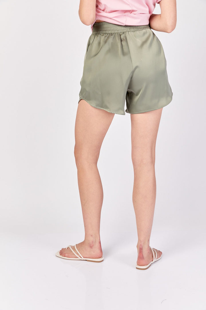 מכנסיים קצרים רייאן בצבע ירוק זית - Ella Levy