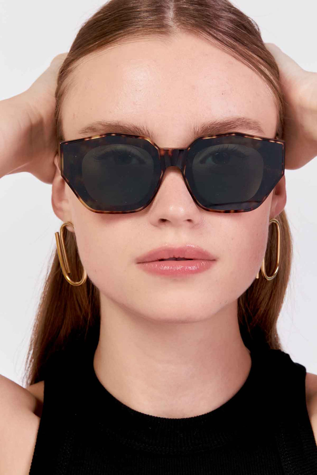 משקפי שמש מריקייט בצבע מנומר - Razili Studio