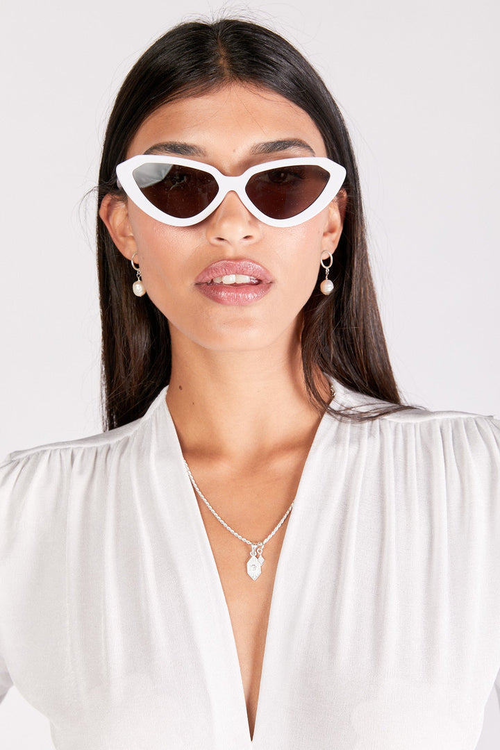 משקפי סם בצבע לבן - Razili Studio