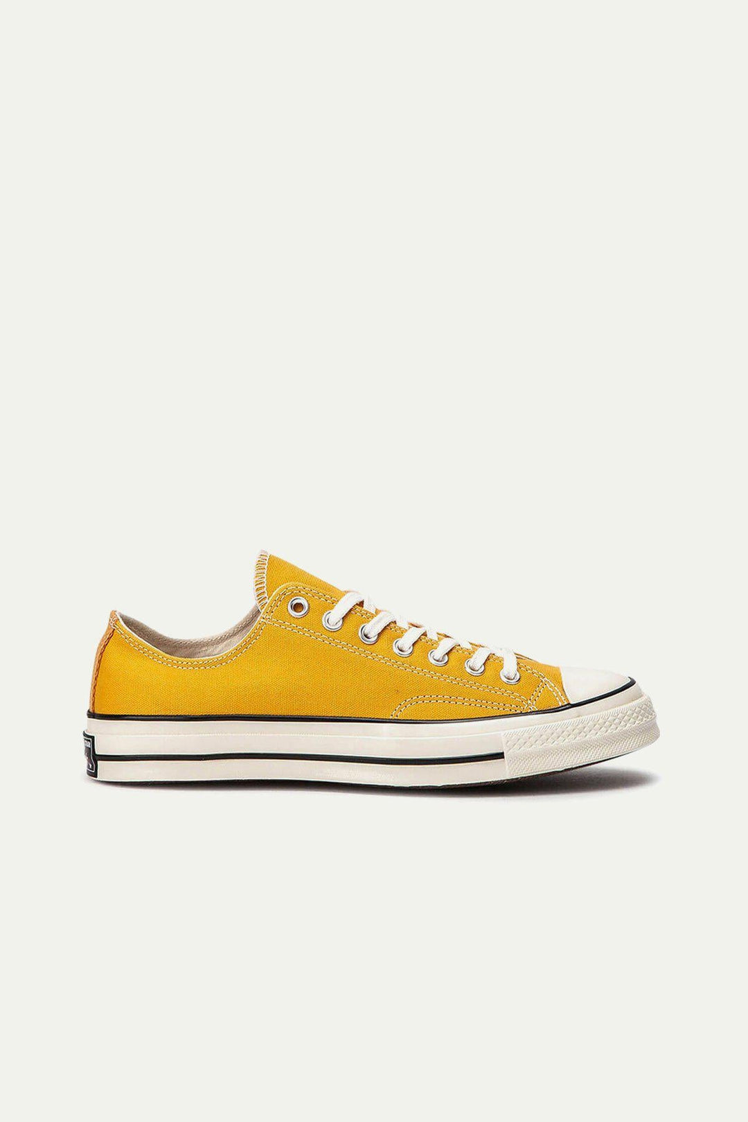 נעלי אולסטאר Chuck 70 נמוכות בצבע צהוב - Converse