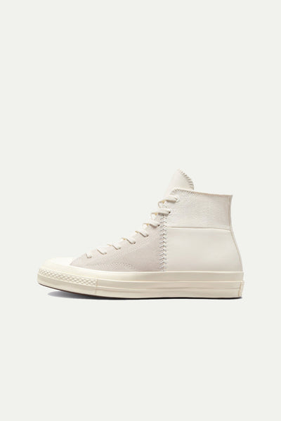 נעלי אולסטאר Chuck Taylo בגוונים של לבן - Converse