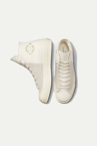 נעלי אולסטאר Chuck Taylo בגוונים של לבן - Converse
