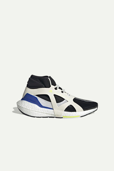 נעלי ספורט גבוהות אולטרה בוסט בצבע שחור - Adidas Stella