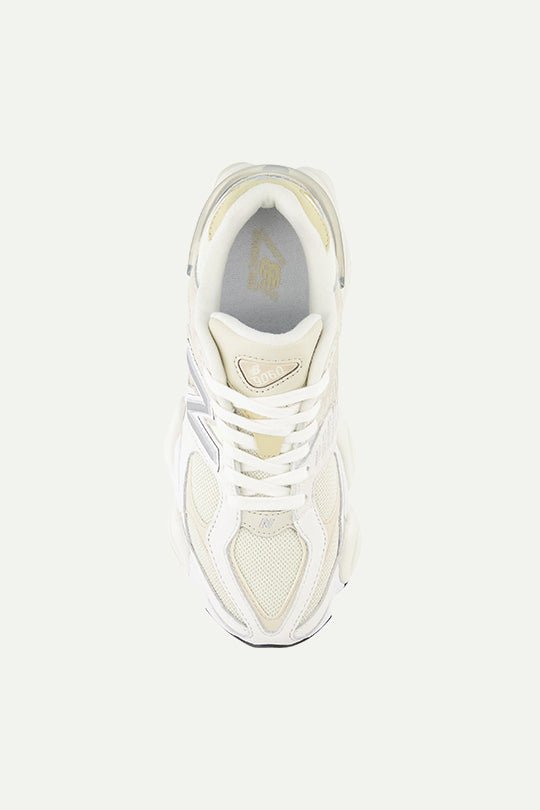 נעלי ספורט U9060TAT בצבע לבן - New Balance