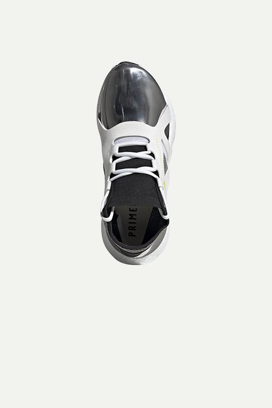 נעלי ספורט Ultra Boost 21 בצבע לבן/כסף/מטאלי - Adidas Stella