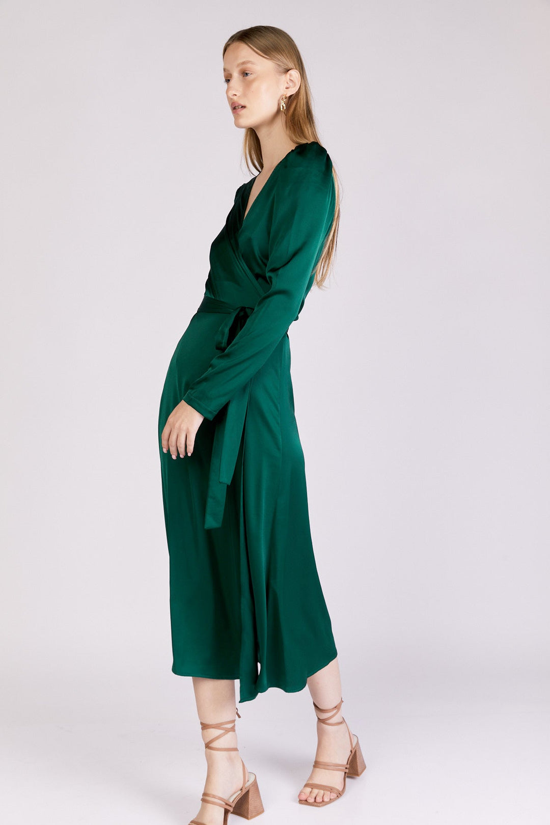 שמלת בלה בצבע ירוק - Neta Efrati