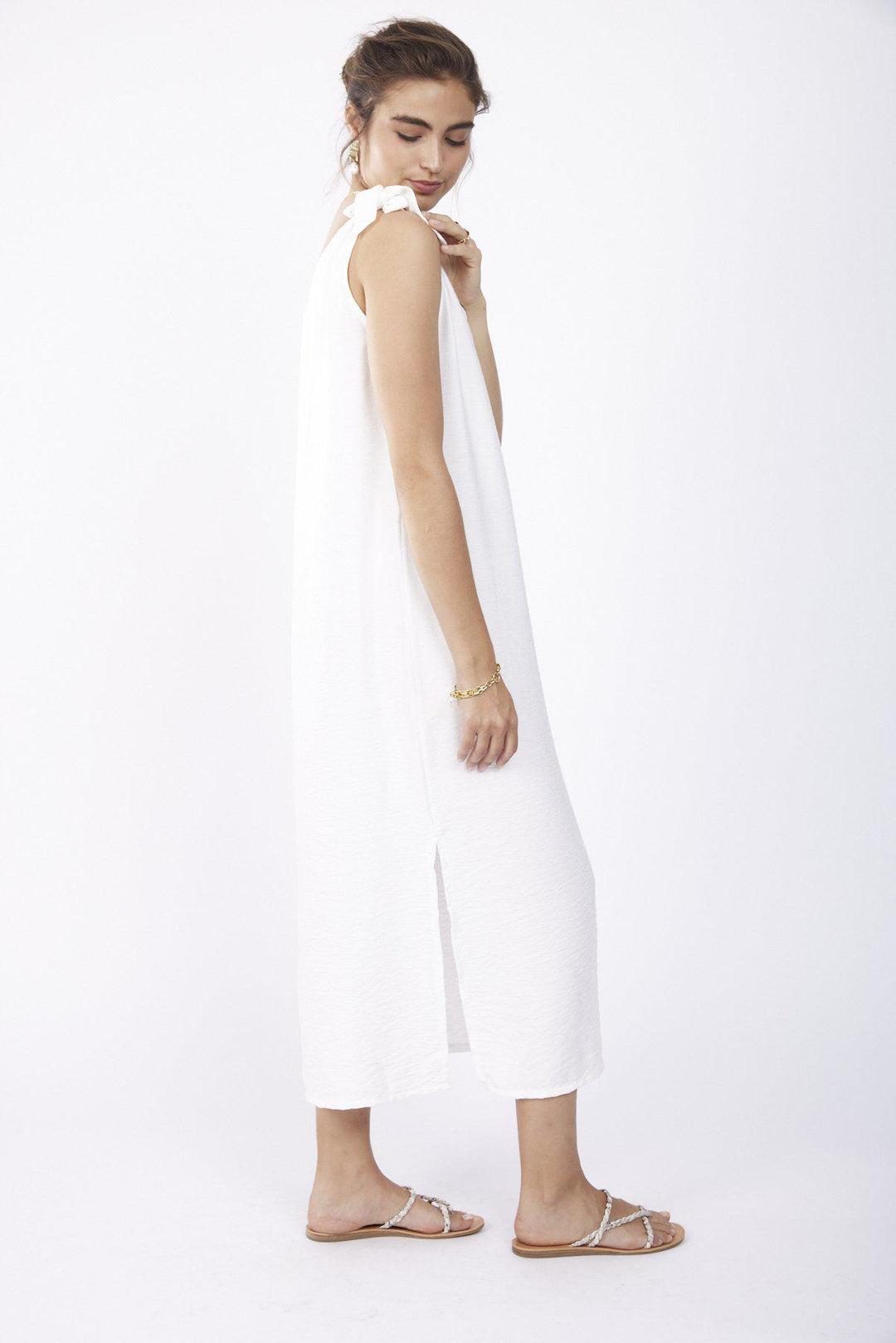 שמלת דאלי בצבע לבן - Re