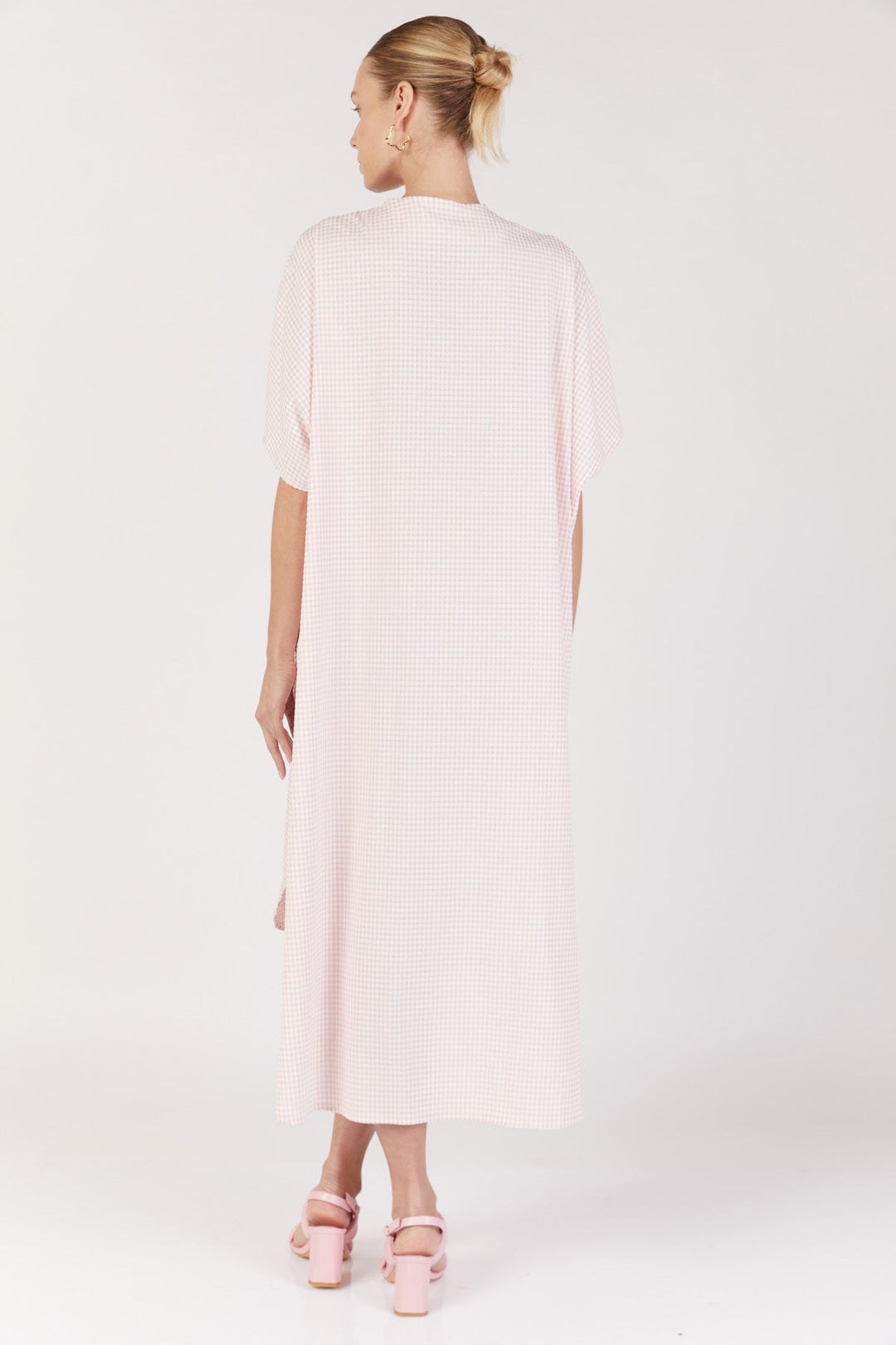 שמלת גלביה סנטוריני בצבע ורוד עם משבצות - Dana Sidi