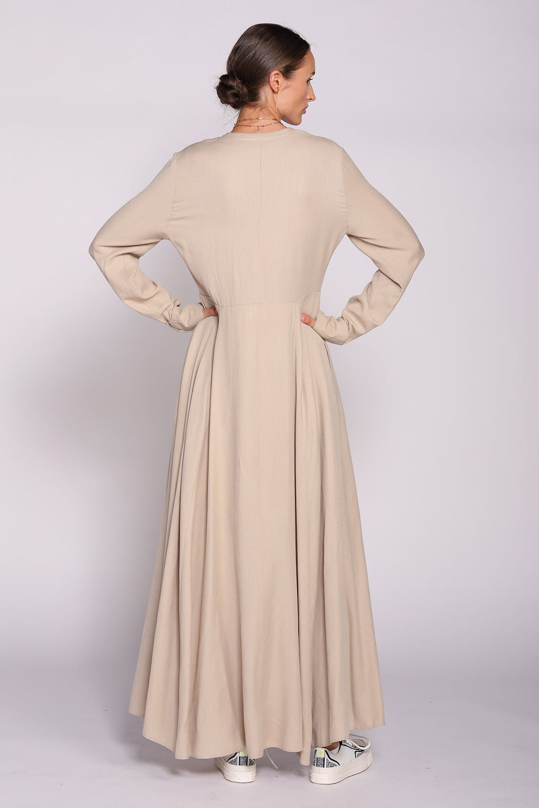 שמלת הלן בצבע אבן - Moi Collection