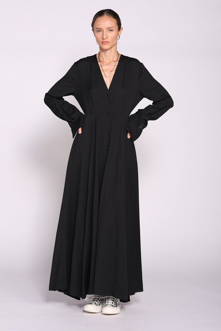 שמלת הלן בצבע שחור - Moi Collection