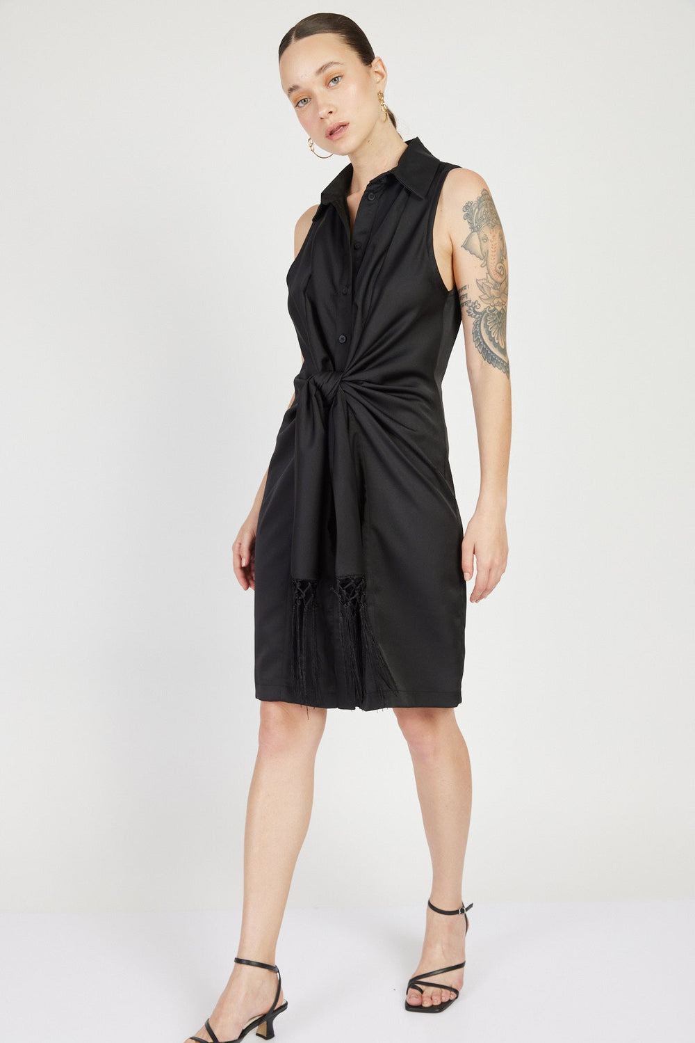 שמלת צעיף מיני בצבע שחור - House Of Jaffa X Razili