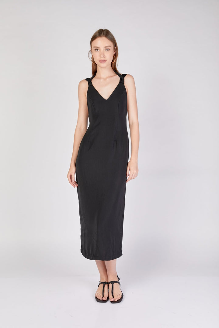 שמלת קלאסיק מידי בצבע שחור - Moi Collection