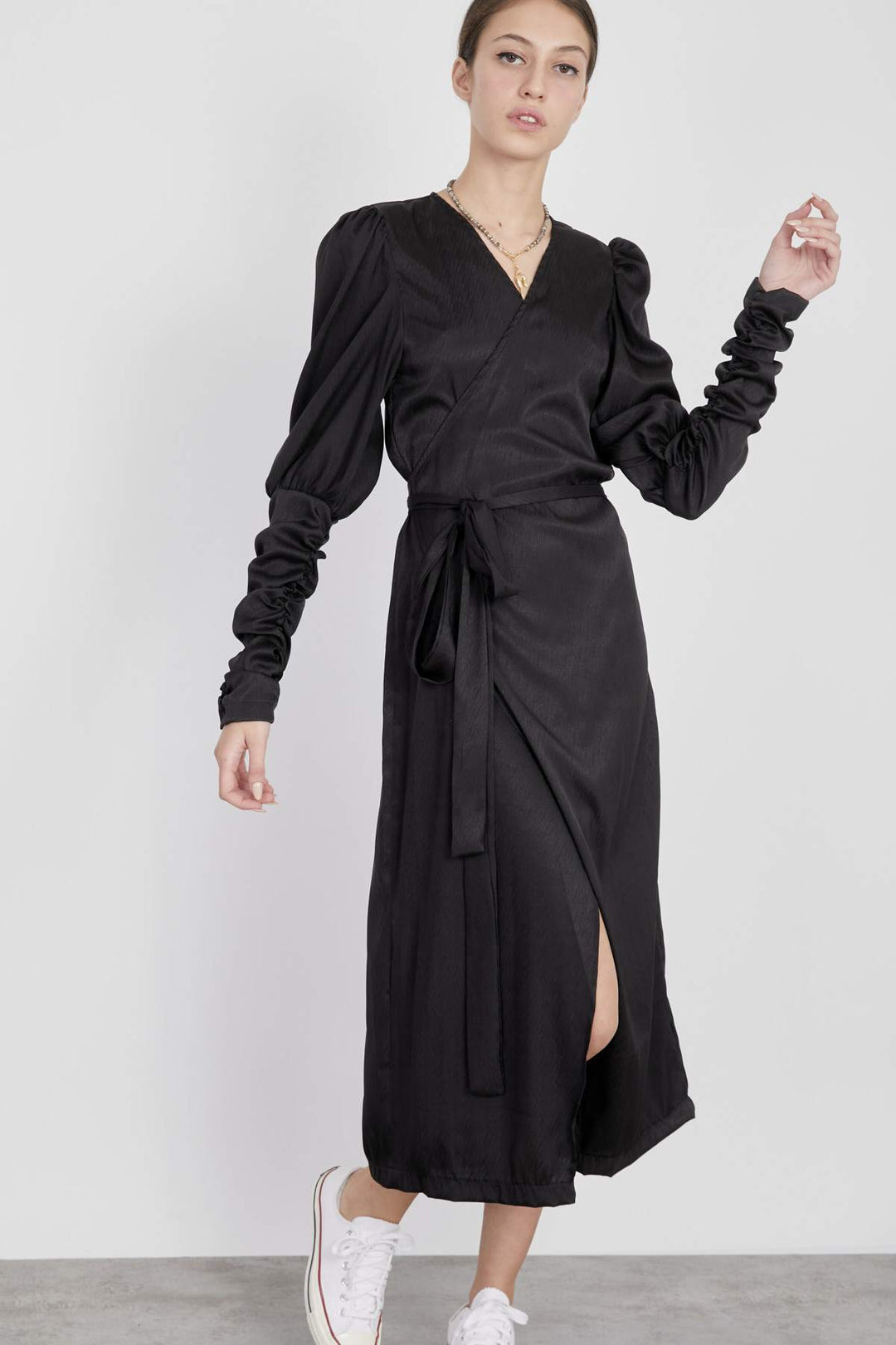 שמלת MIA שחורה - Neta Efrati