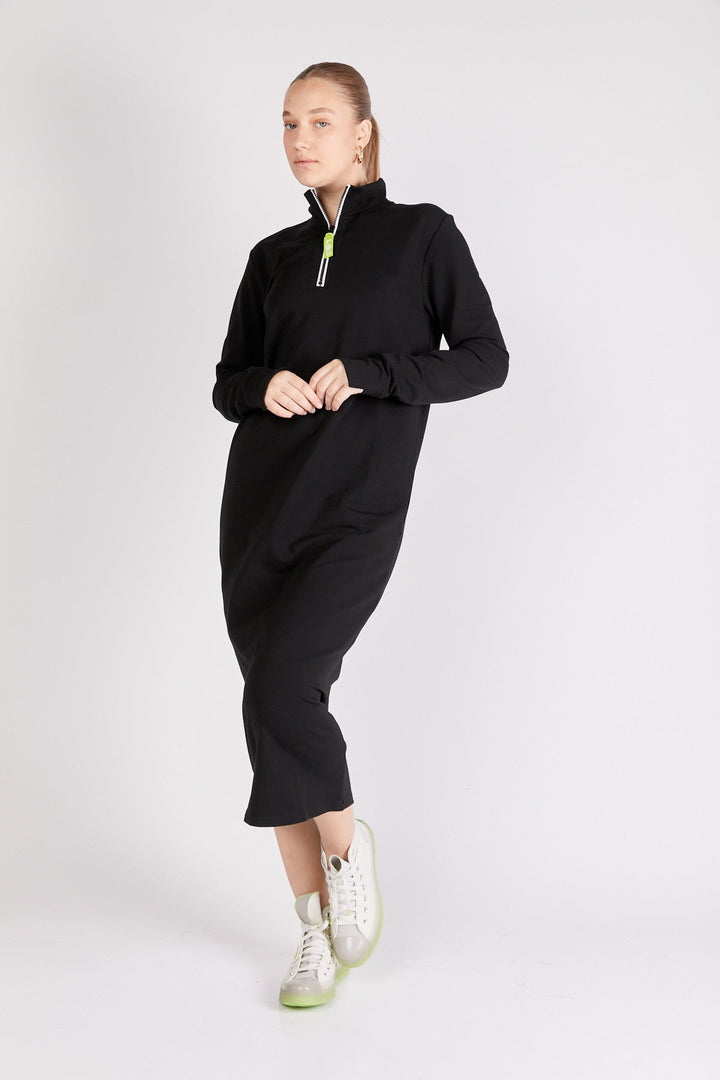 שמלת מידי מילר בצבע שחור - Razili Studio