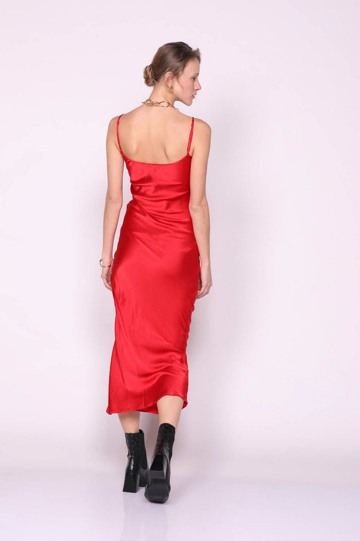 שמלת מידי משי קיילי בצבע אדום - Mother Ofall