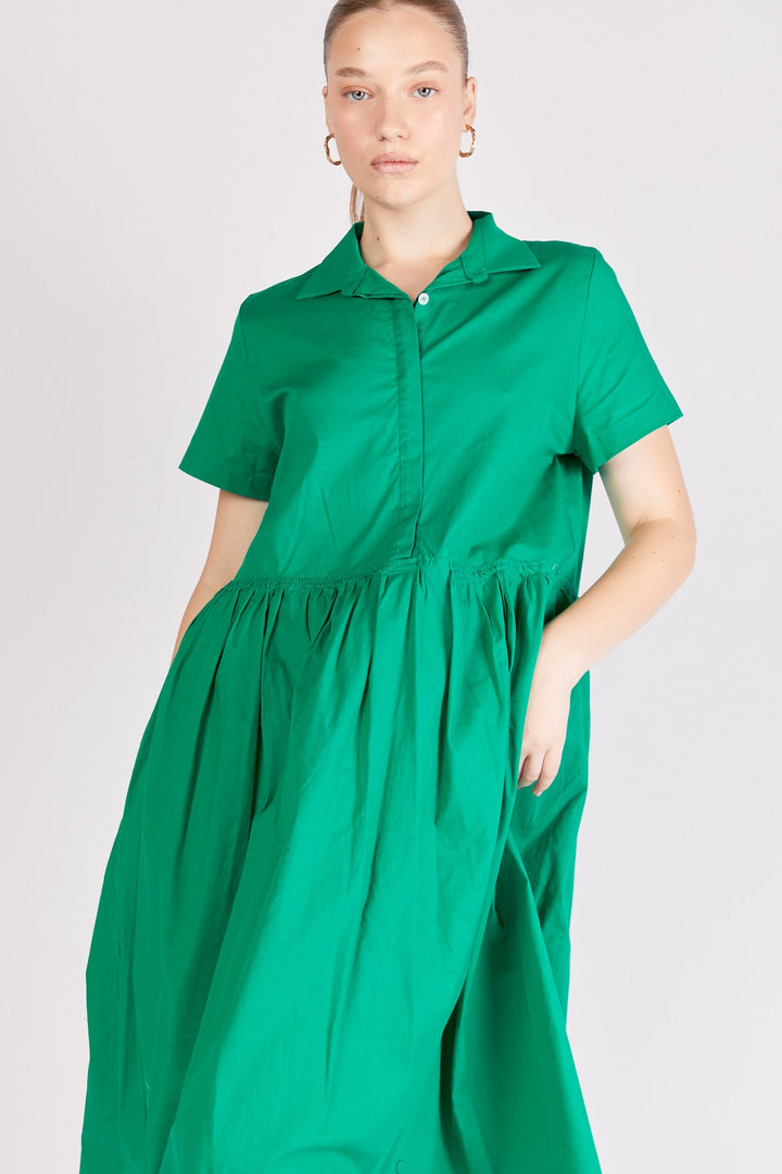 שמלת מידי ויקטוריה בצבע ירוק - Monochrome