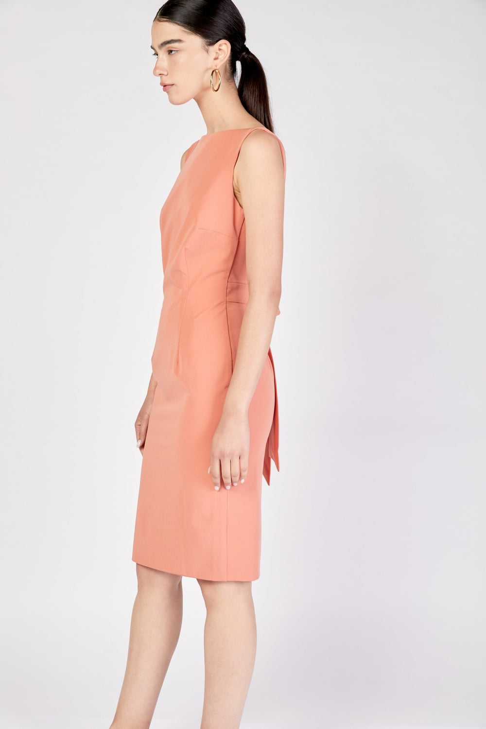 שמלת מיני לאורה בצבע אפרסק - Moi Collection