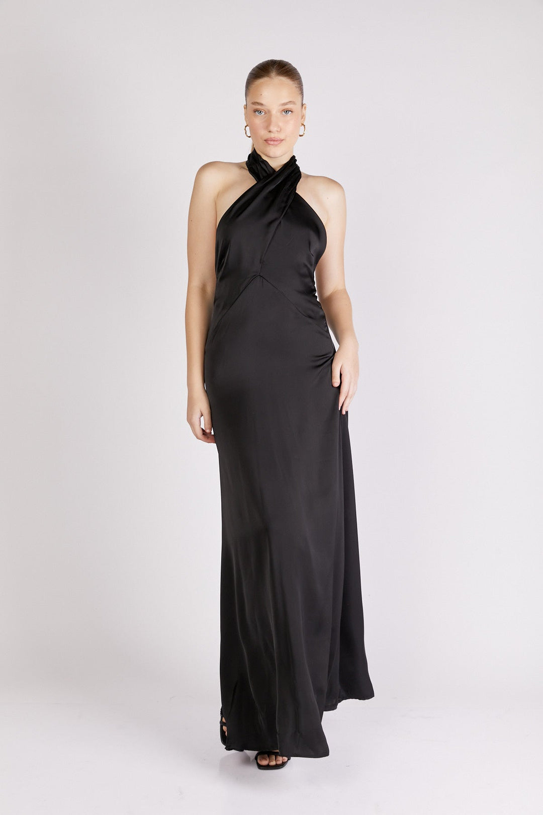 שמלת מקסי ארה בצבע שחור - Re